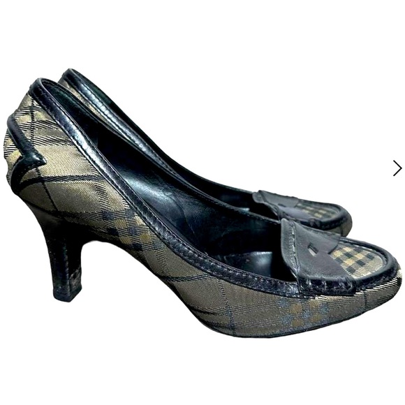 Burberry Smoked Nova Check Pumps Leather Canvas House Check Heels 37.5 7US - Picture 1 of 10